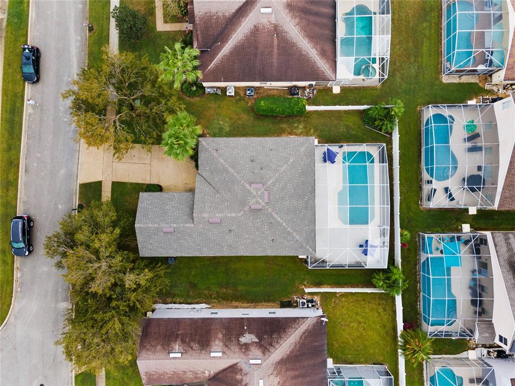 Slide show image of the Orlando Florida Home for Sale 39