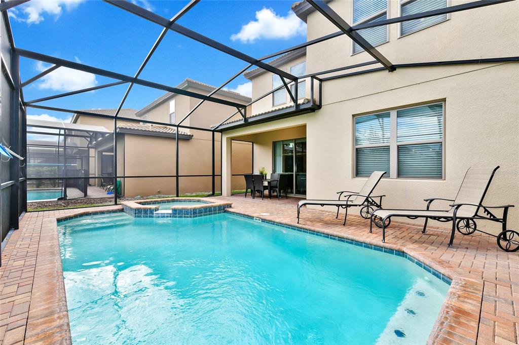 Slide show image of the Orlando Florida Home for Sale 08