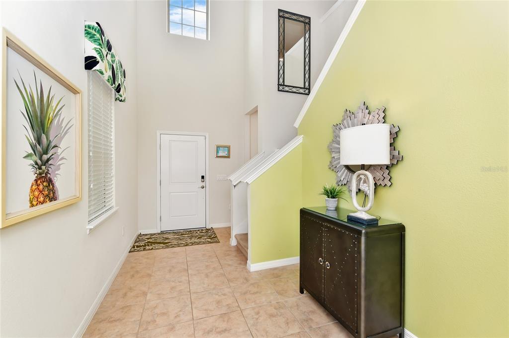 Slide show image of the Orlando Florida Home for Sale 16