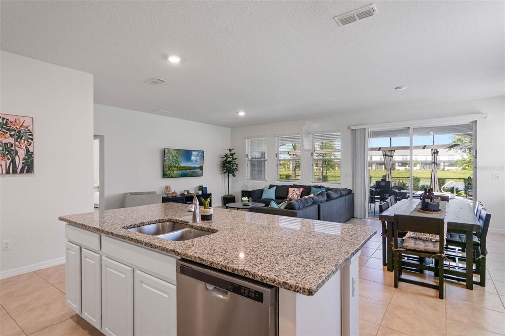 Slide show image of the Orlando Florida Home for Sale 10