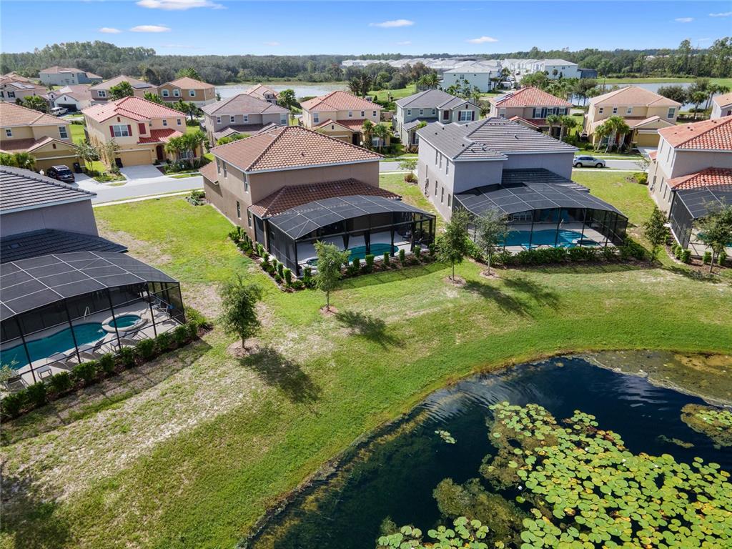 Slide show image of the Orlando Florida Home for Sale 46