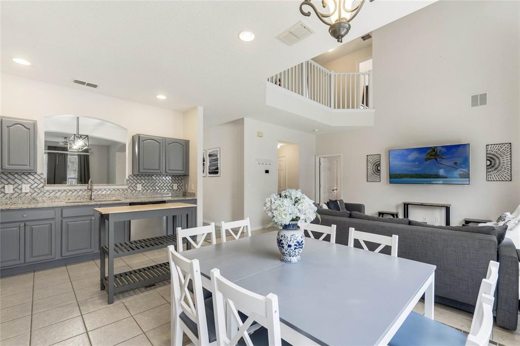 Slide show image of the Orlando Florida Home for Sale 13