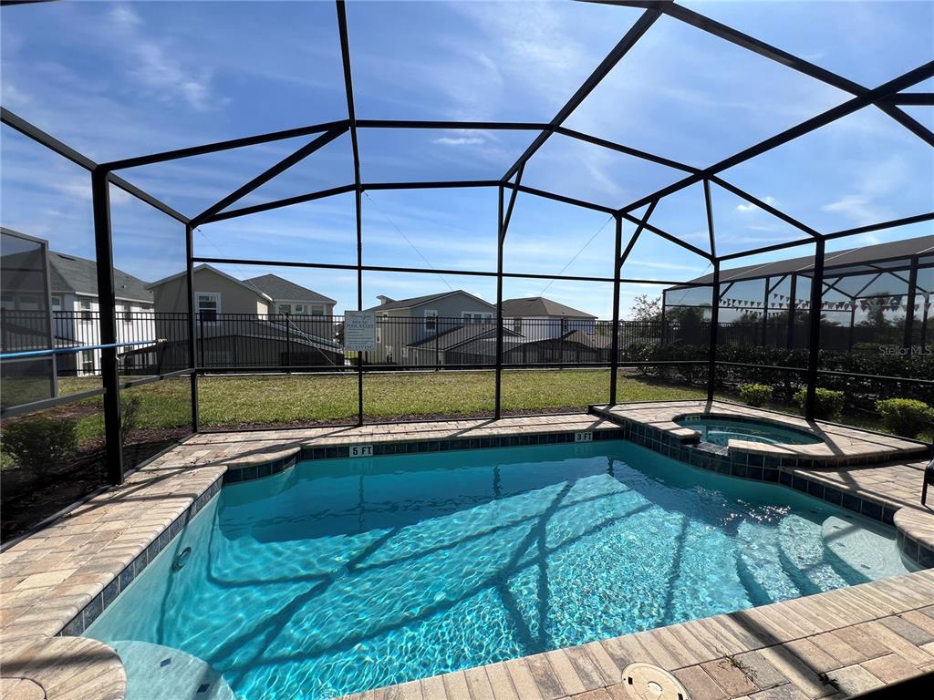 Slide show image of the Orlando Florida Home for Sale 02