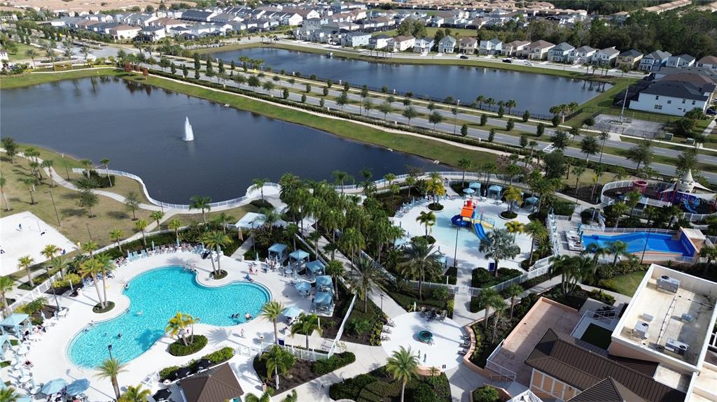 Slide show image of the Orlando Florida Home for Sale 40