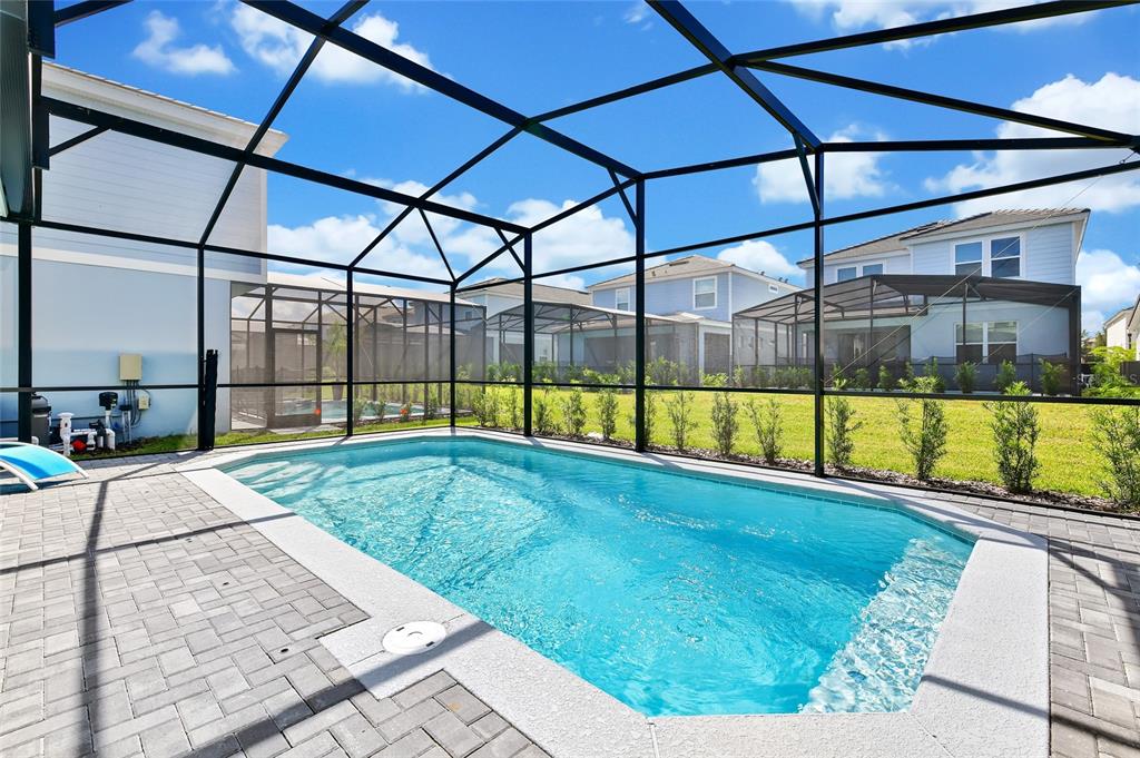 Slide show image of the Orlando Florida Home for Sale 04