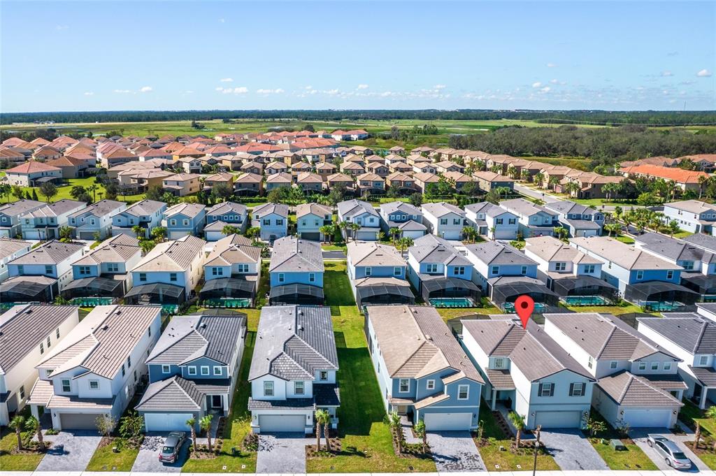 Slide show image of the Orlando Florida Home for Sale 52