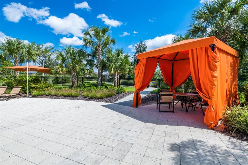 Slide show image of the Orlando Florida Home for Sale 64