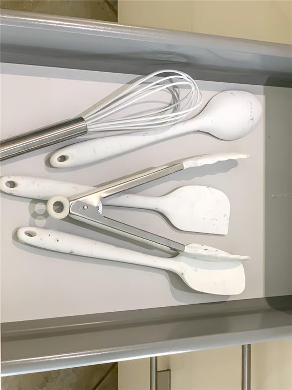 Slide show image of the Orlando Florida Home for Sale 30