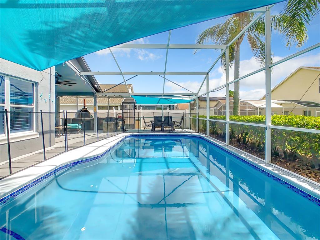 Slide show image of the Orlando Florida Home for Sale 73