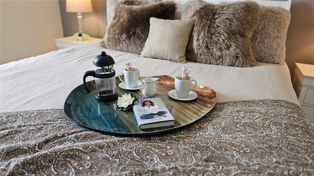 Slide show image of the Orlando Florida Home for Sale 07