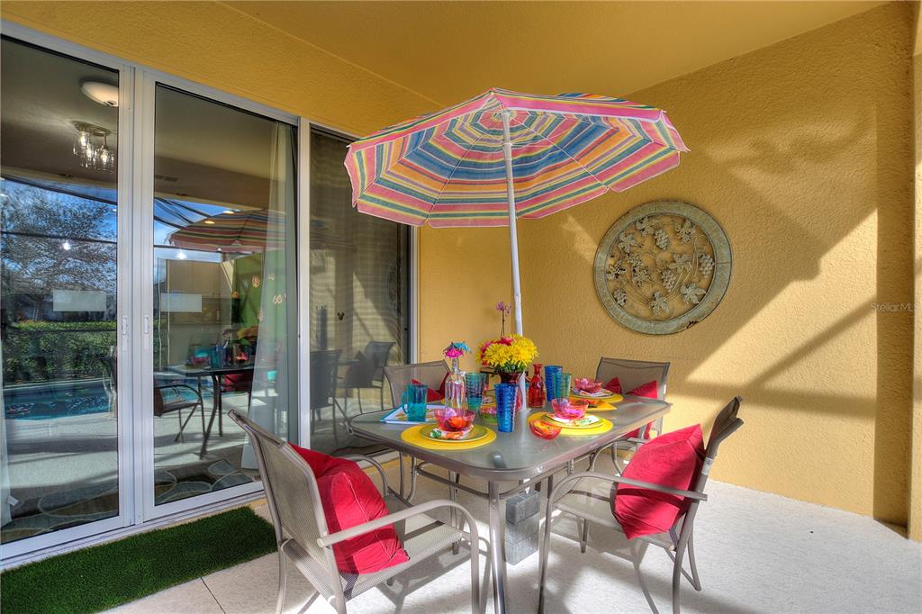 Slide show image of the Orlando Florida Home for Sale 27