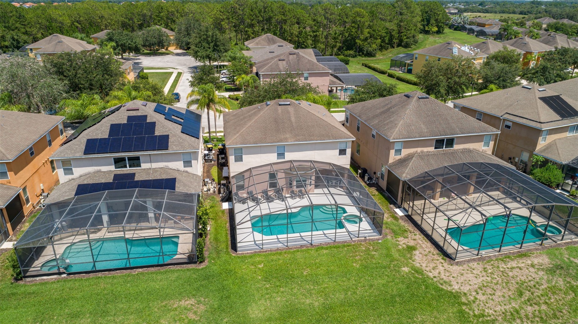 Slide show image of the Orlando Florida Home for Sale 52