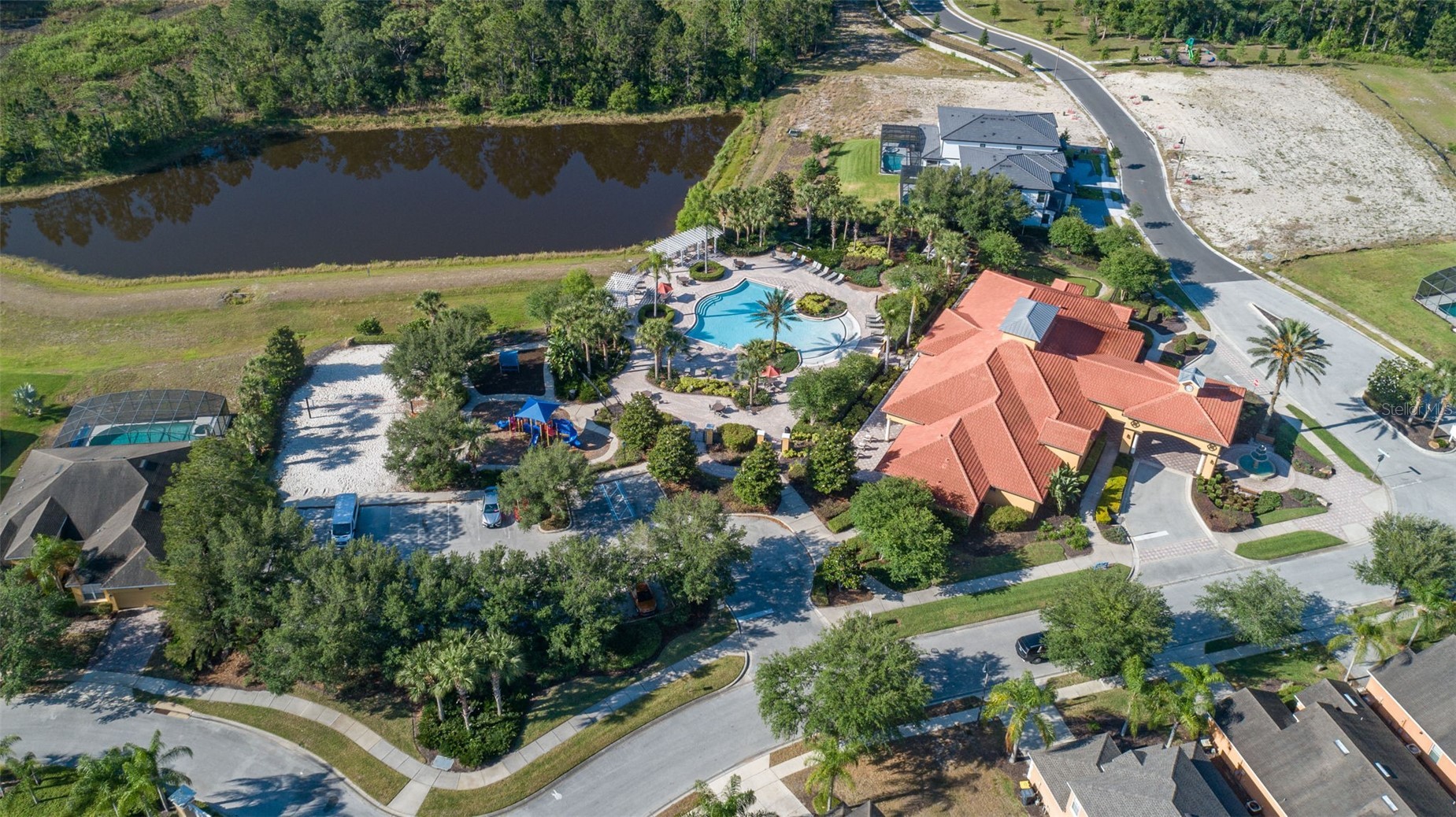 Slide show image of the Orlando Florida Home for Sale 70