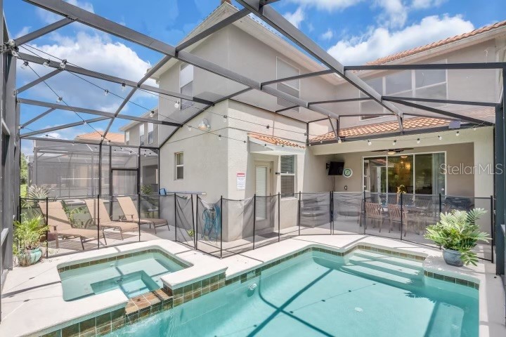 Slide show image of the Orlando Florida Home for Sale 10