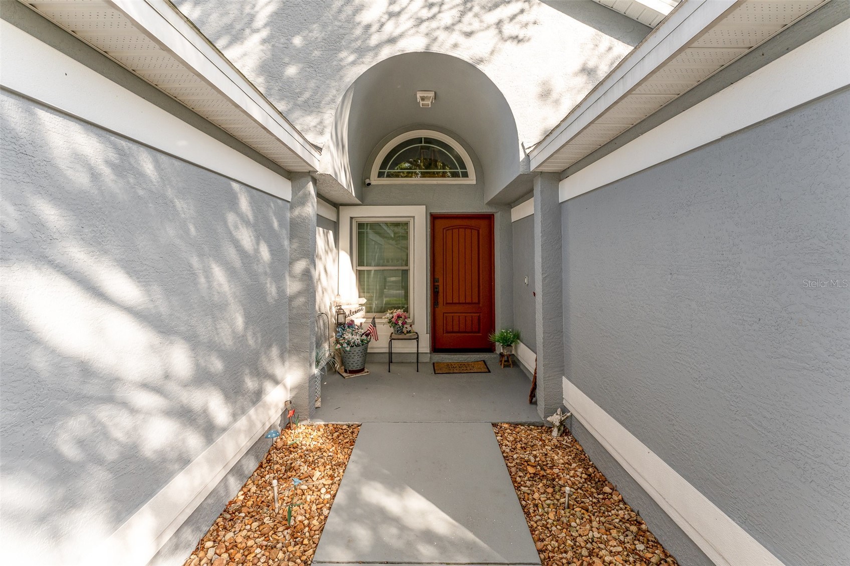 Slide show image of the Orlando Florida Home for Sale 02