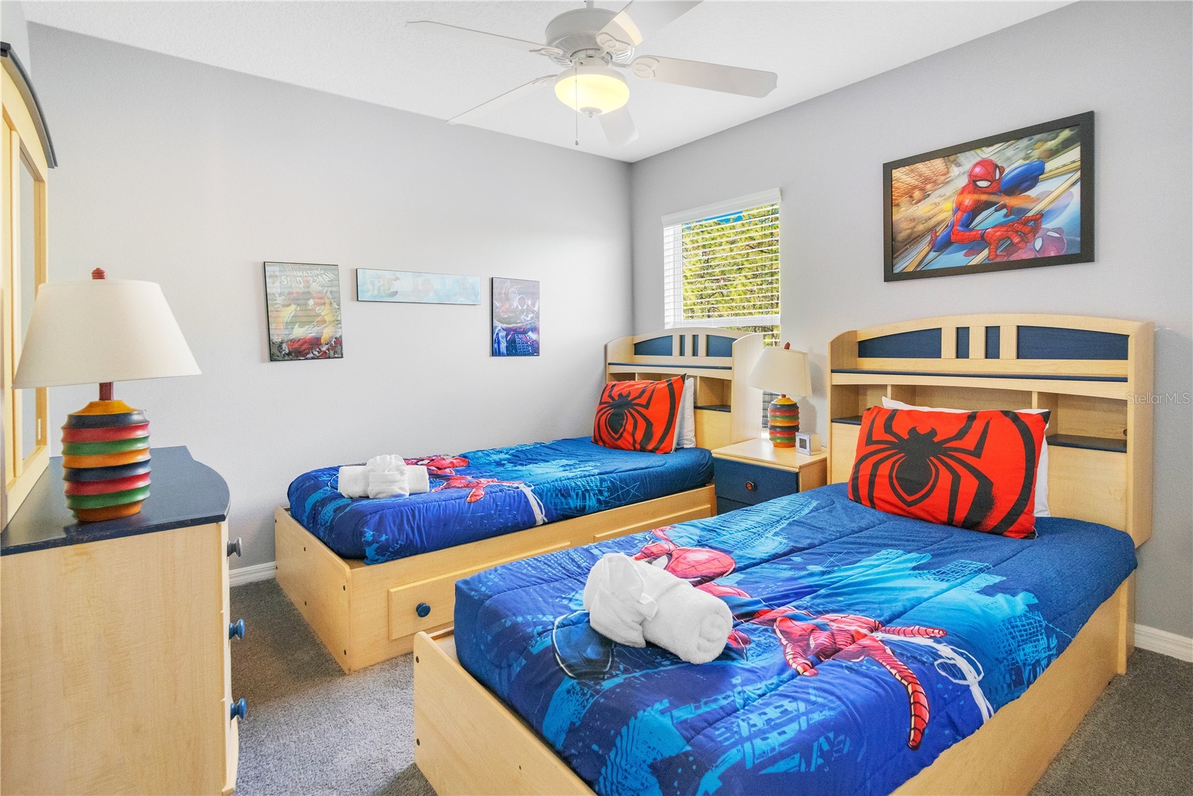 Slide show image of the Orlando Florida Home for Sale 31