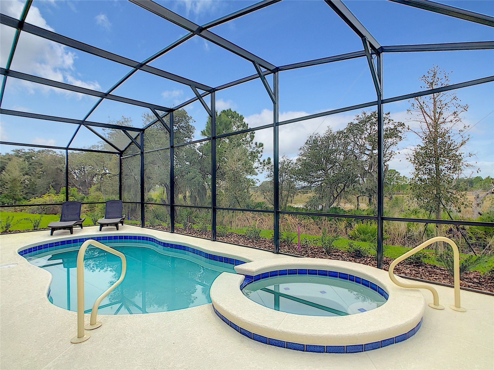 Slide show image of the Orlando Florida Home for Sale 62