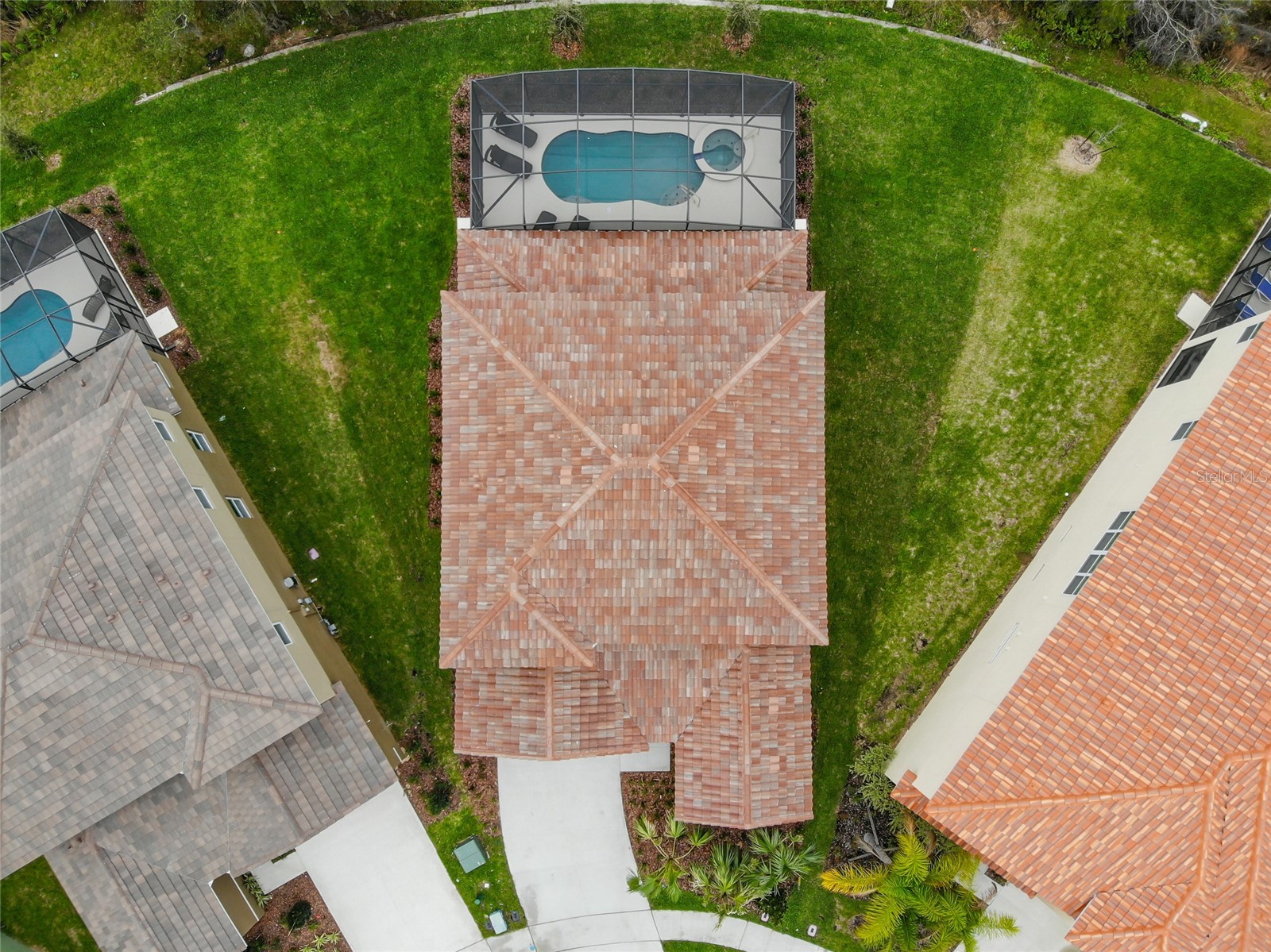 Slide show image of the Orlando Florida Home for Sale 74