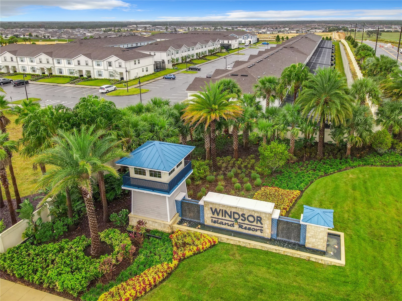 Slide show image of the Orlando Florida Home for Sale 40