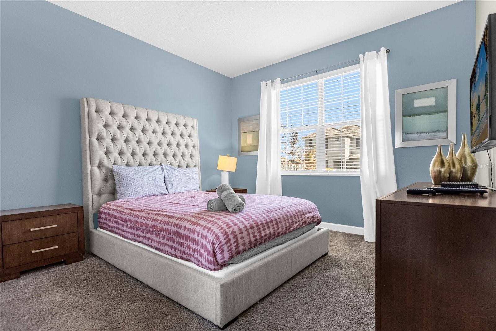 Slide show image of the Orlando Florida Home for Sale 26