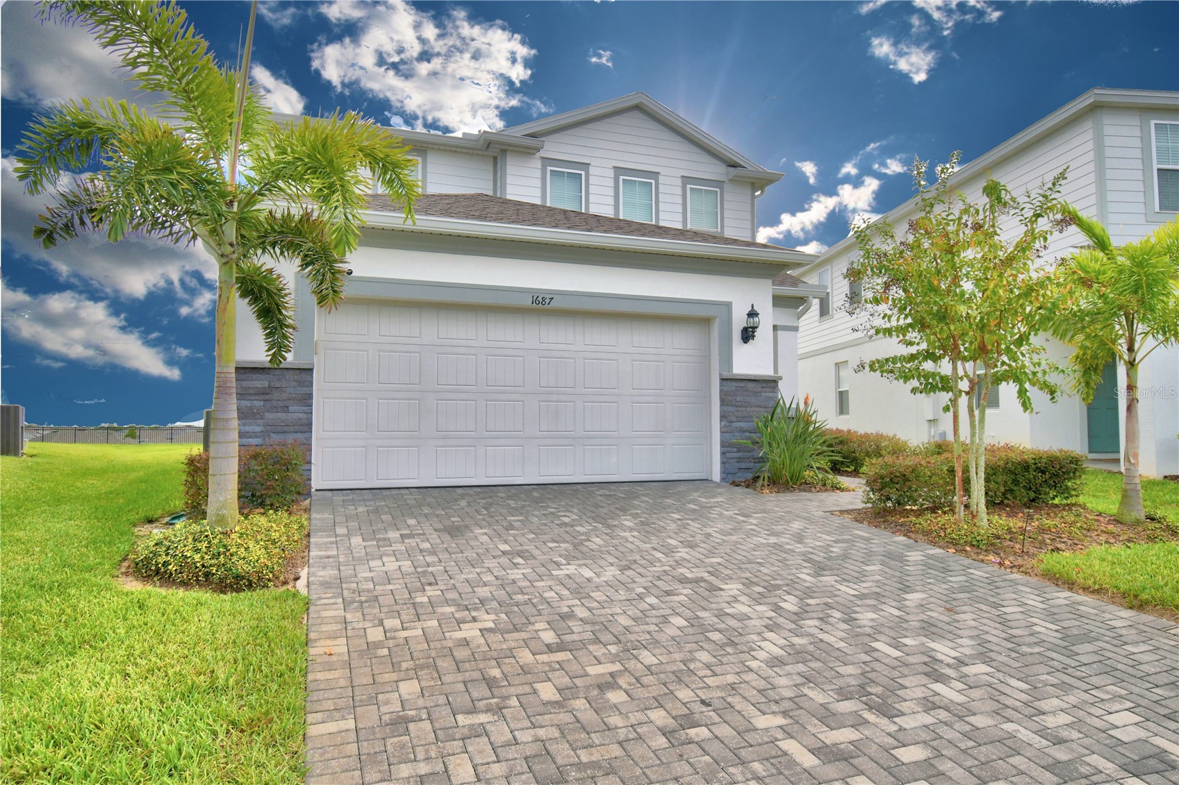 Slide show image of the Orlando Florida Home for Sale 03