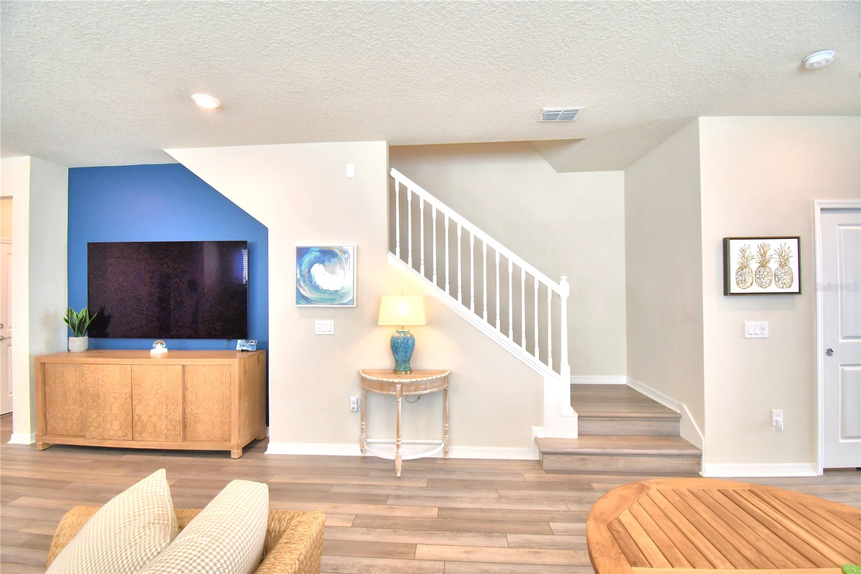 Slide show image of the Orlando Florida Home for Sale 15