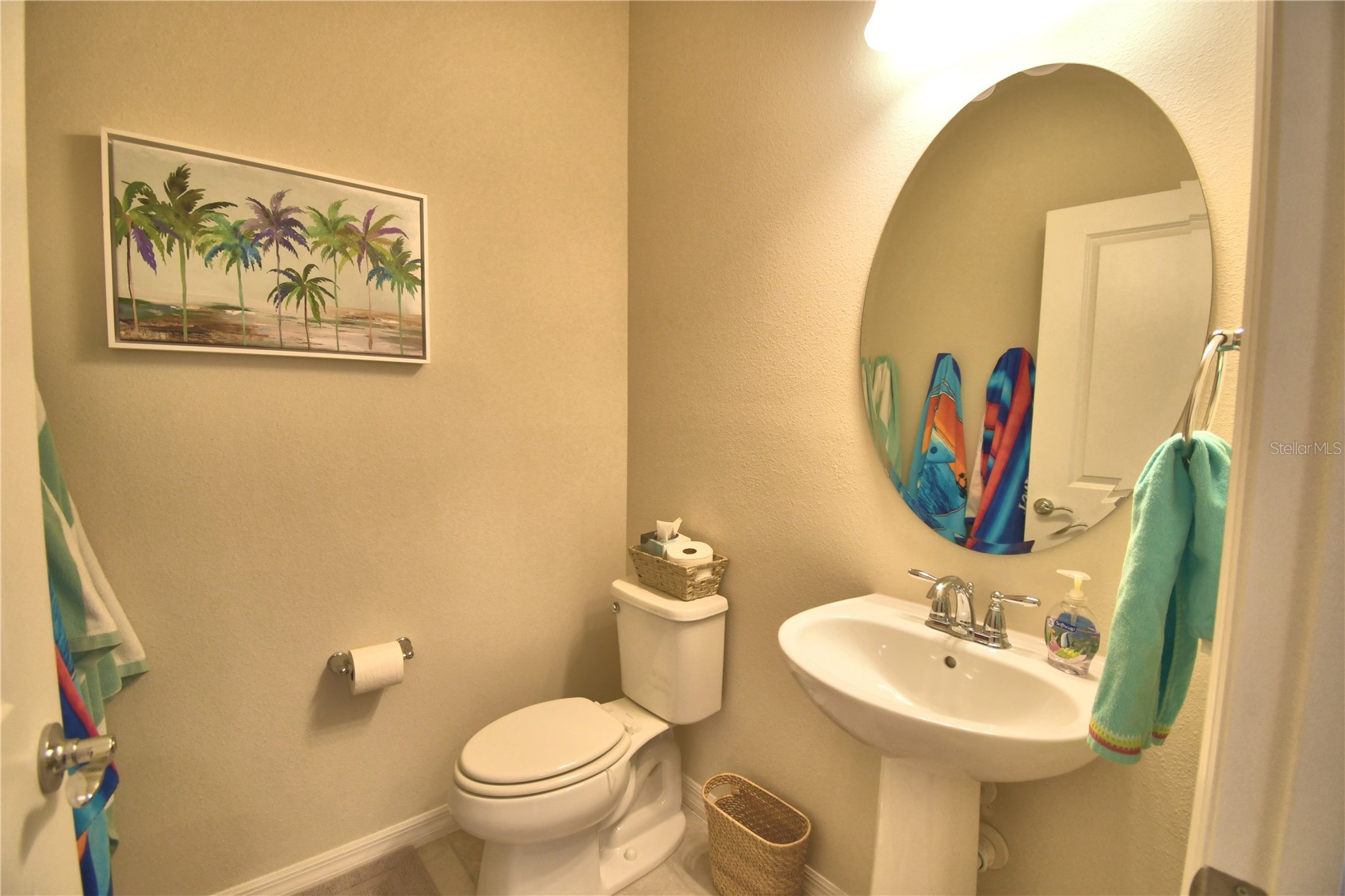 Slide show image of the Orlando Florida Home for Sale 24