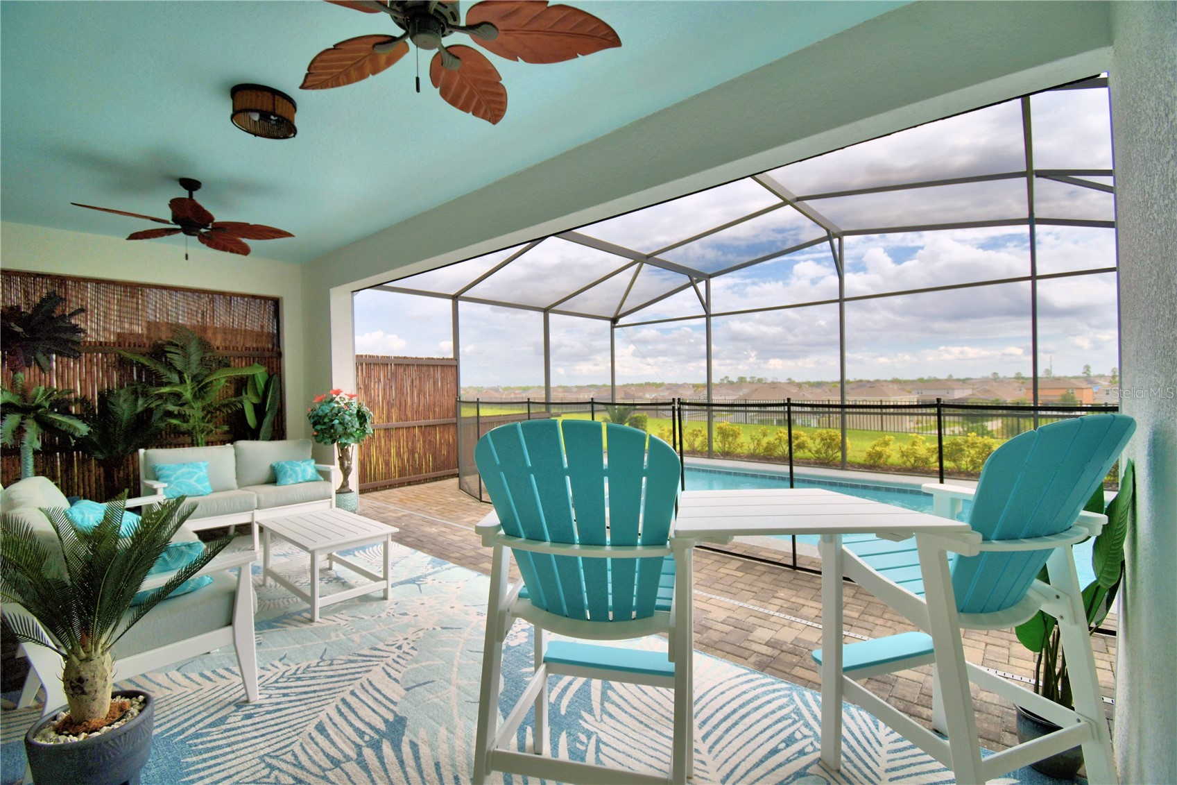 Slide show image of the Orlando Florida Home for Sale 40