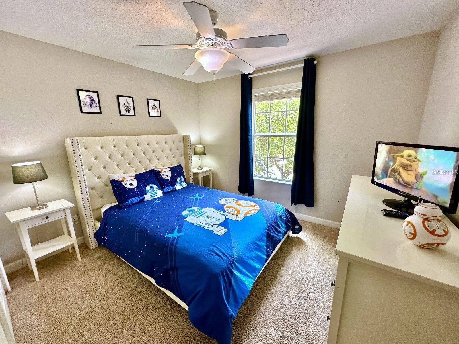 Slide show image of the Orlando Florida Home for Sale 16