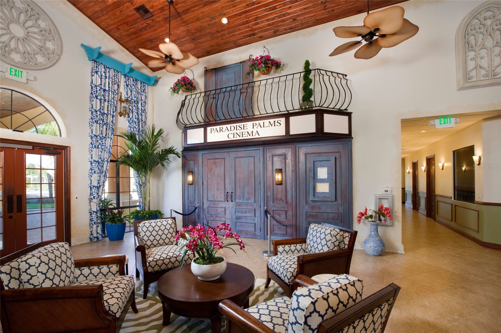 Slide show image of the Orlando Florida Home for Sale 44