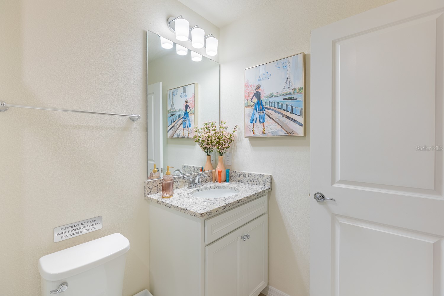 Slide show image of the Orlando Florida Home for Sale 61