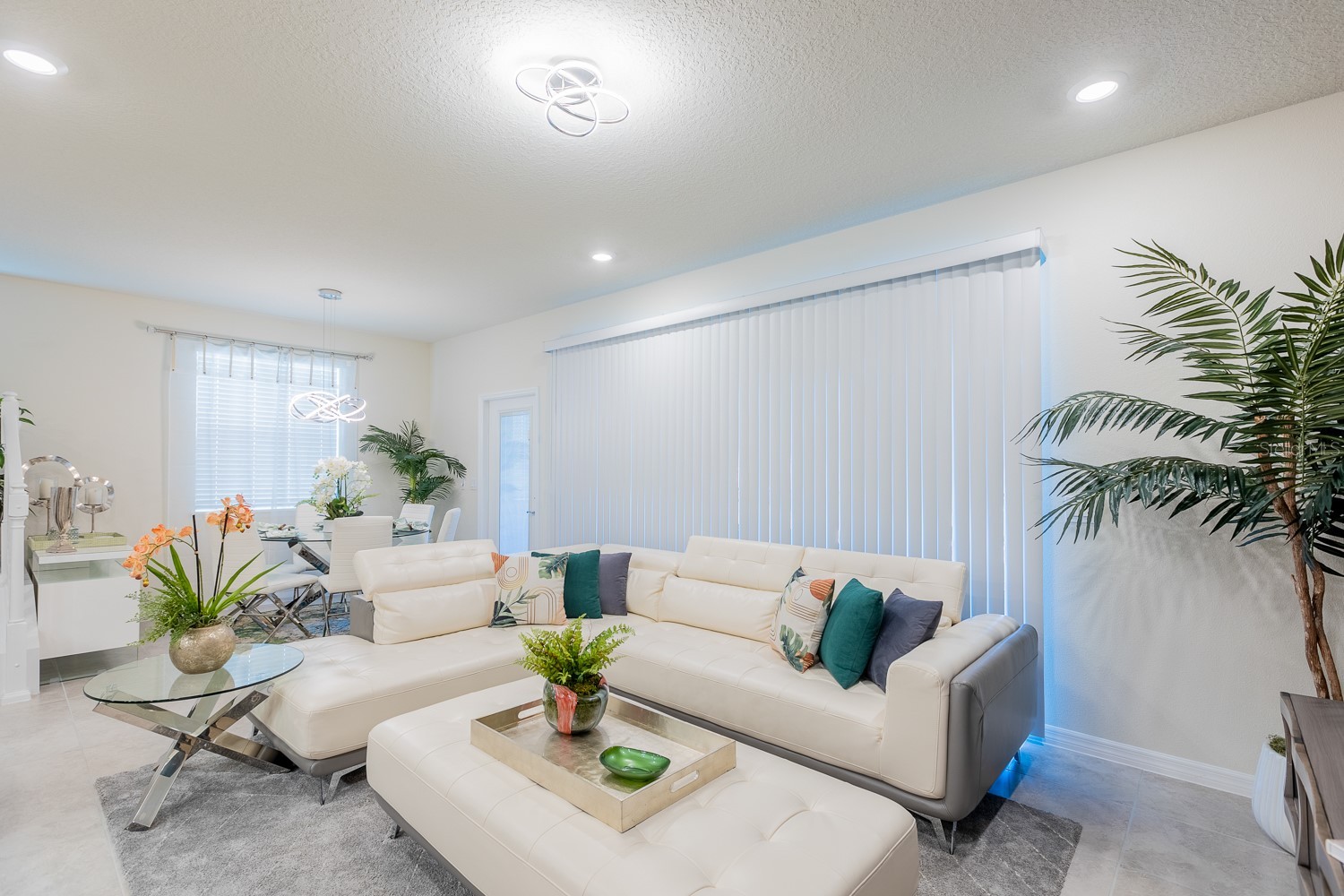 Slide show image of the Orlando Florida Home for Sale 64