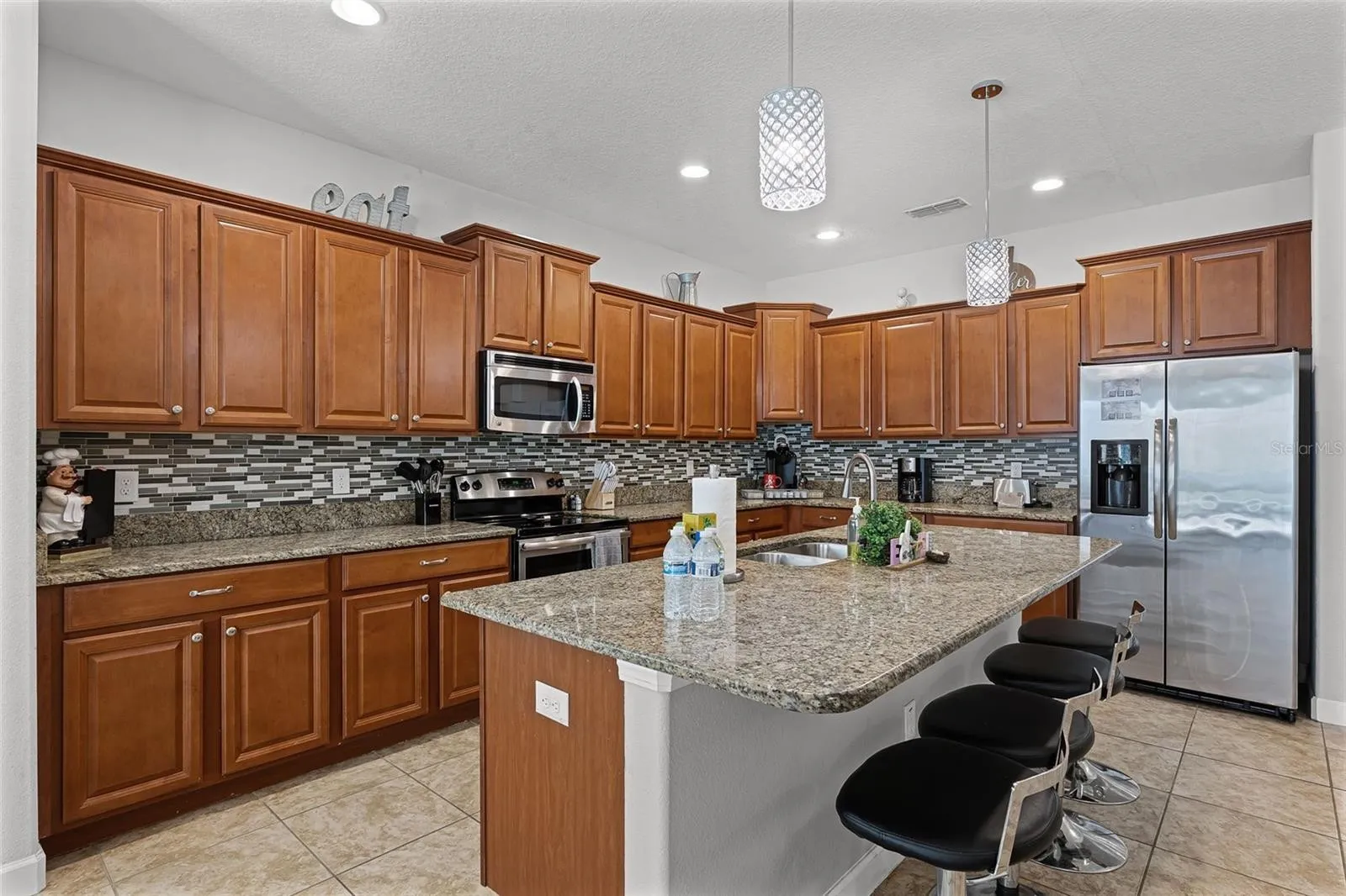 Slide show image of the Orlando Florida Home for Sale 05