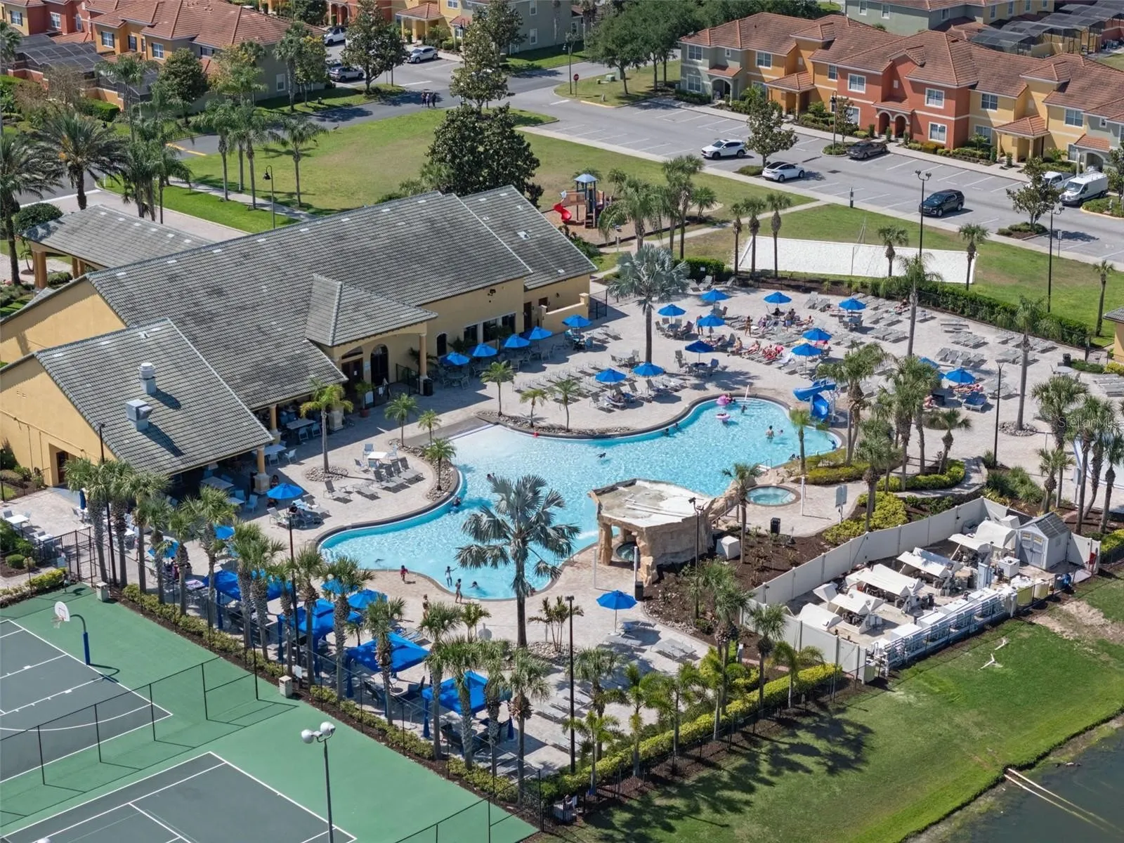 Slide show image of the Orlando Florida Home for Sale 55