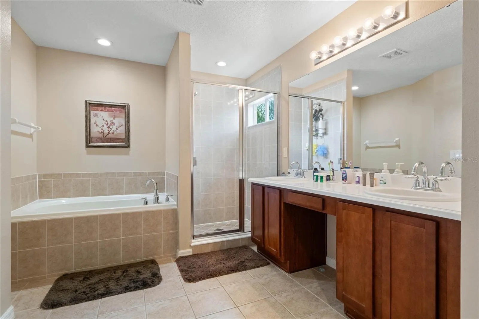 Slide show image of the Orlando Florida Home for Sale 04