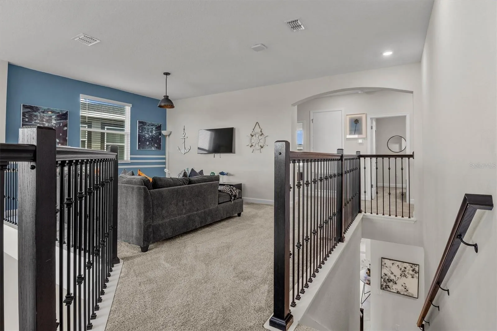 Slide show image of the Orlando Florida Home for Sale 18