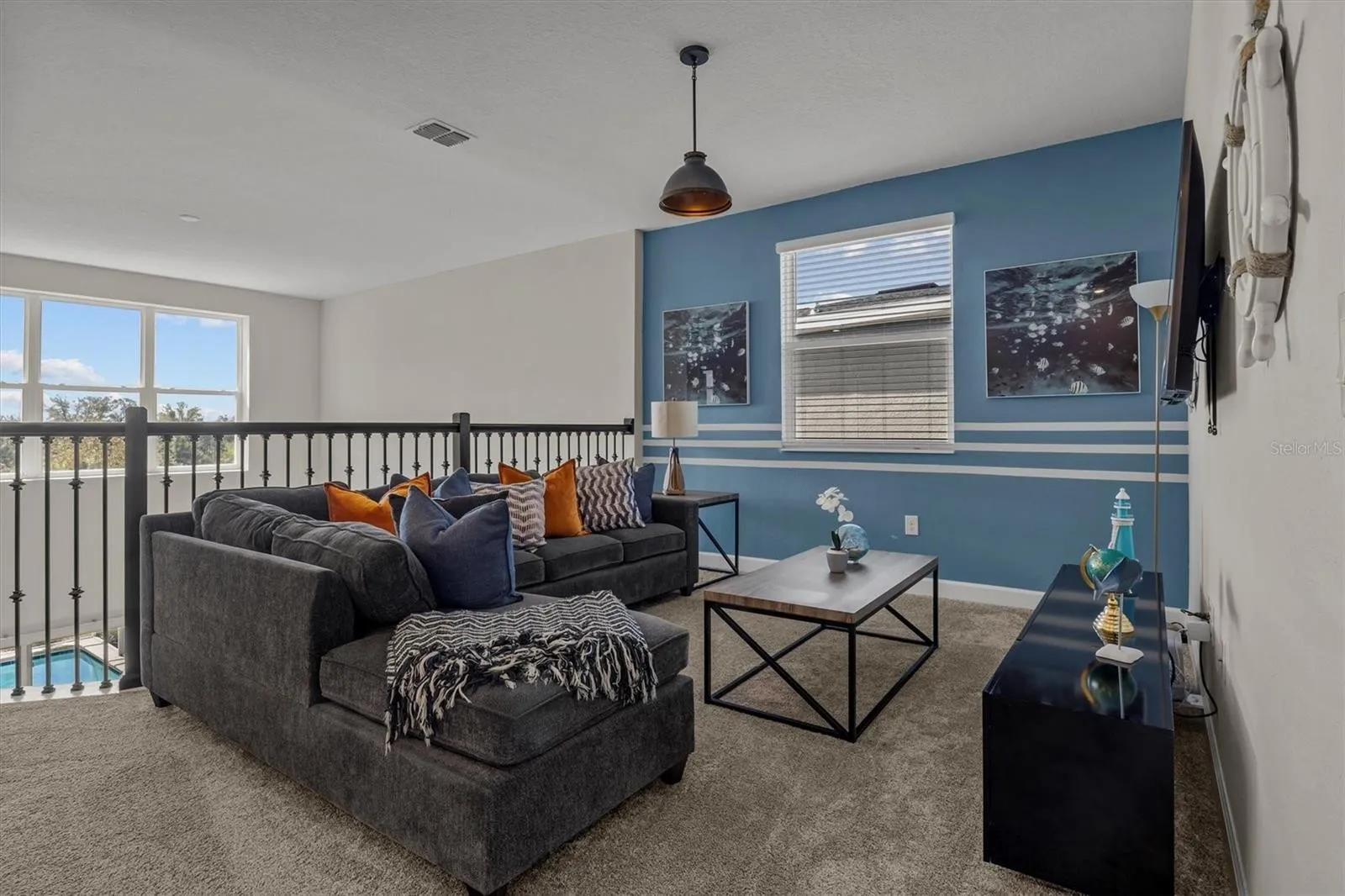 Slide show image of the Orlando Florida Home for Sale 19