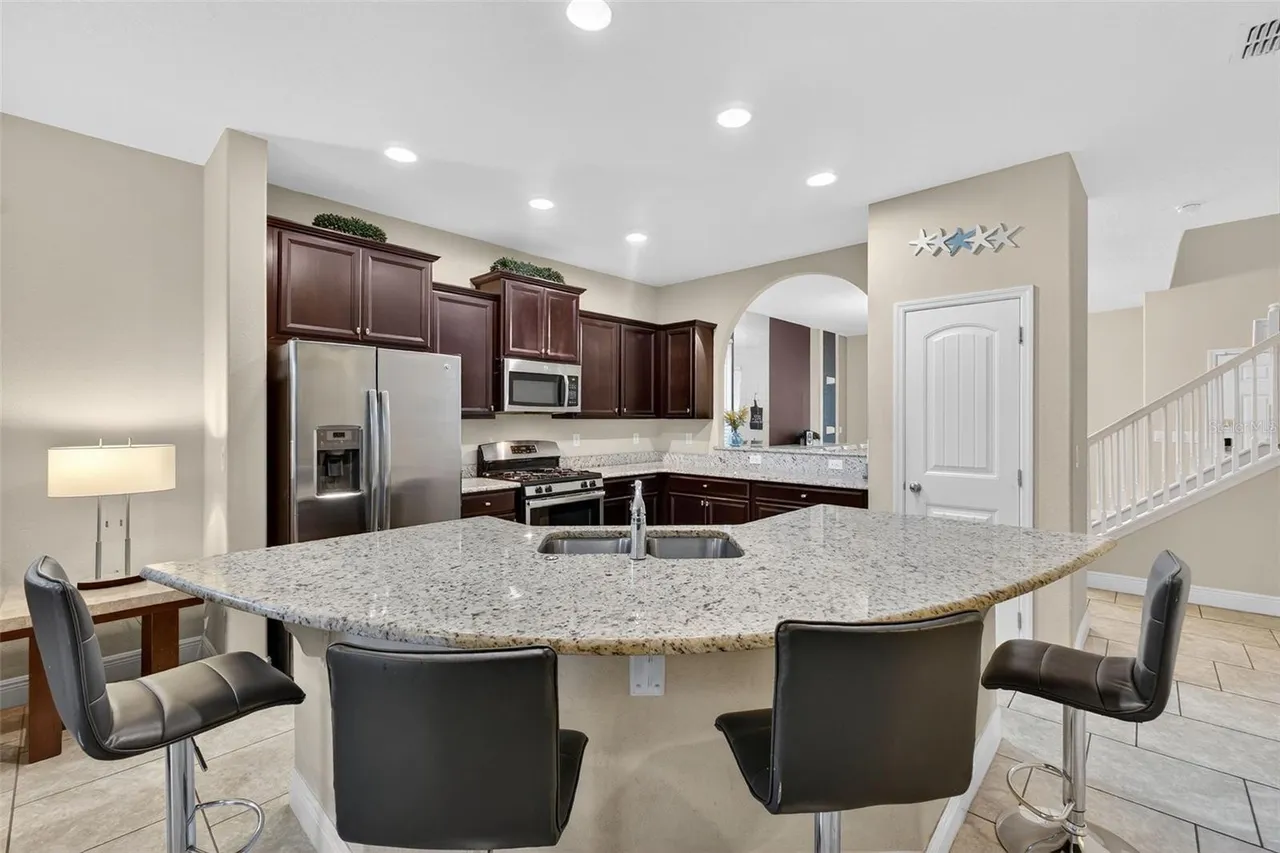 Slide show image of the Orlando Florida Home for Sale 07