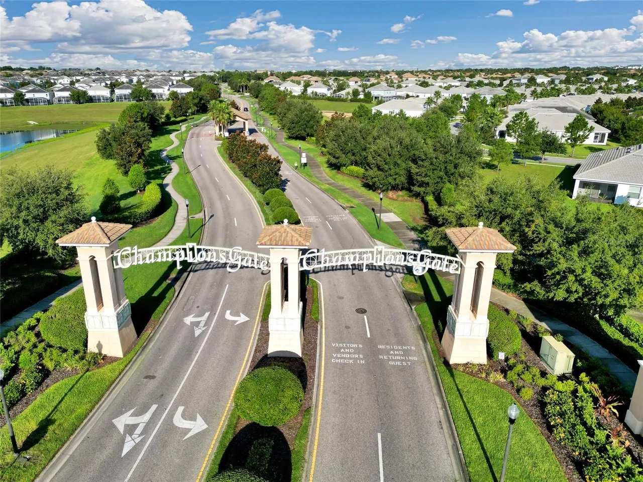 Slide show image of the Orlando Florida Home for Sale 24