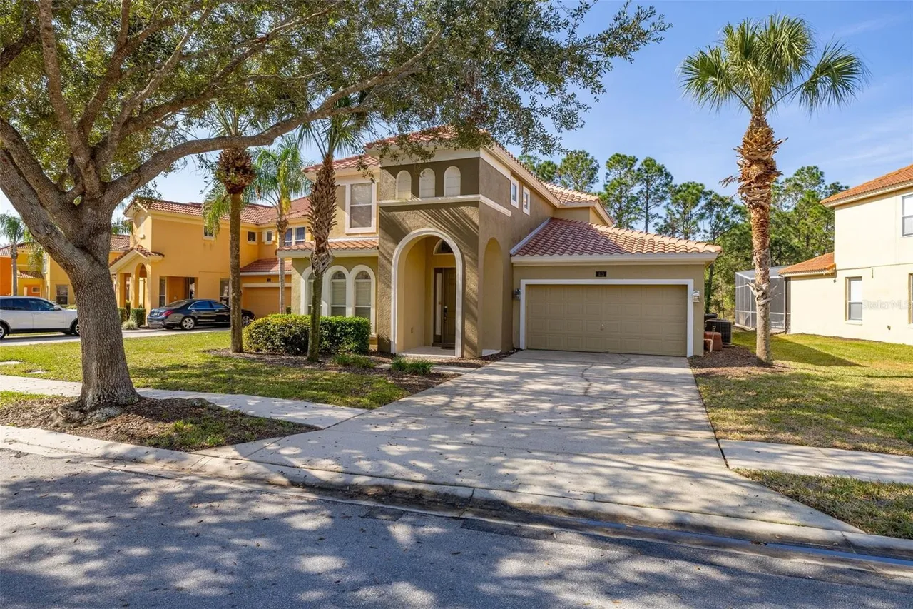 Slide show image of the Orlando Florida Home for Sale 03