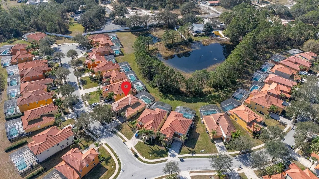 Slide show image of the Orlando Florida Home for Sale 74