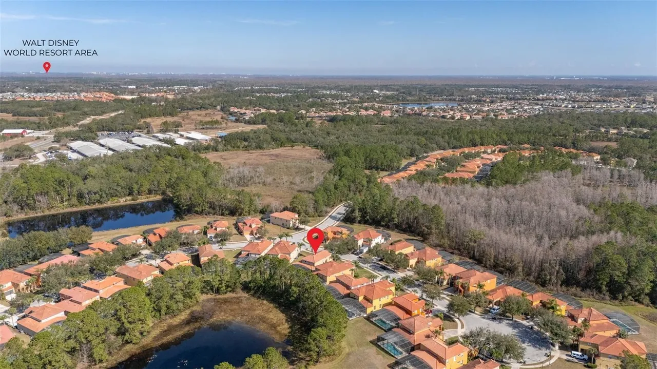 Slide show image of the Orlando Florida Home for Sale 76