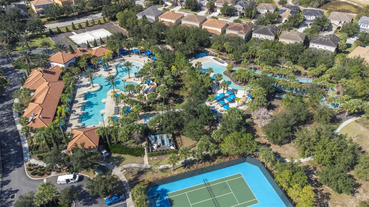 Slide show image of the Orlando Florida Home for Sale 58