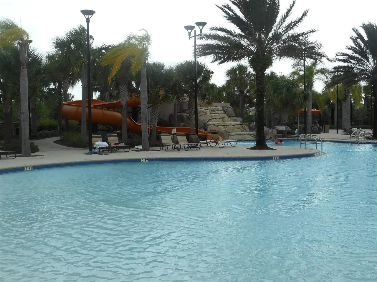 Slide show image of the Orlando Florida Home for Sale 50