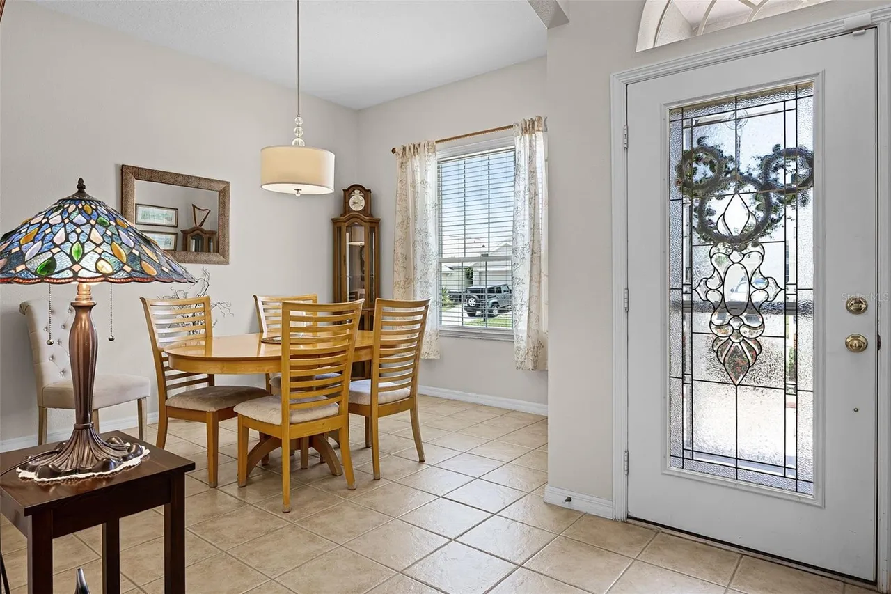 Slide show image of the Orlando Florida Home for Sale 08