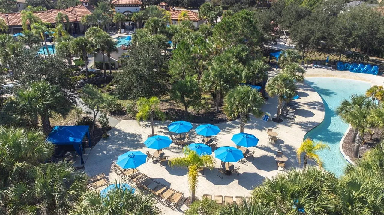 Slide show image of the Orlando Florida Home for Sale 60