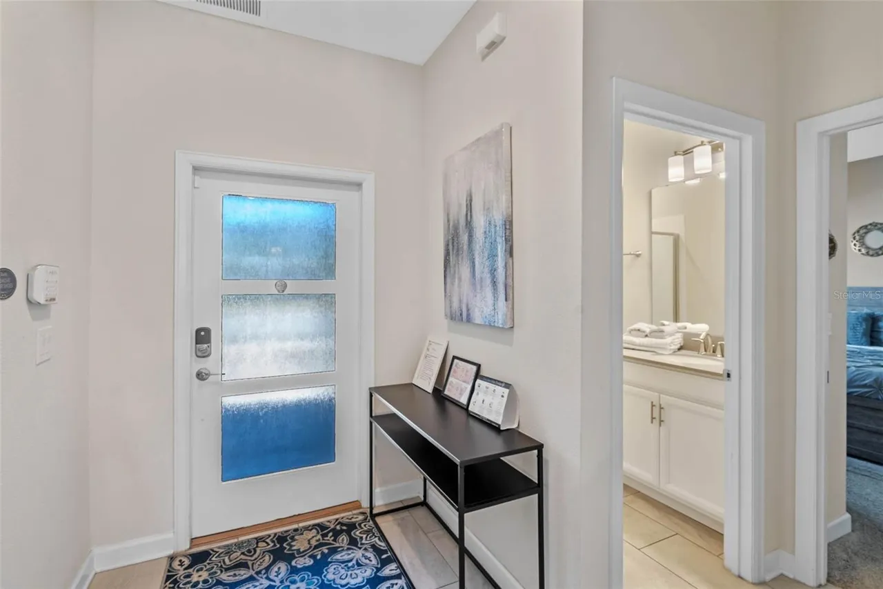 Slide show image of the Orlando Florida Home for Sale 05