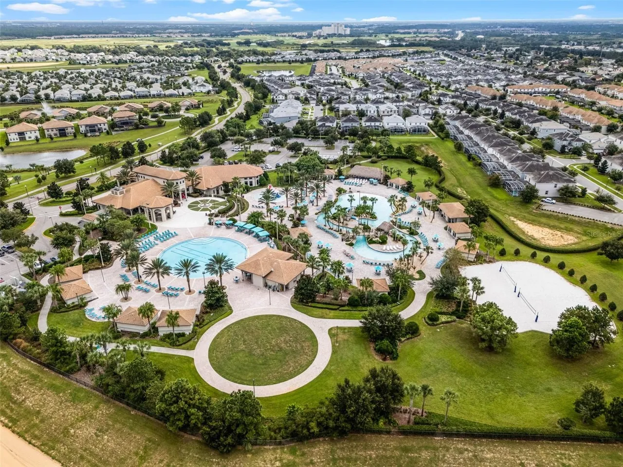 Slide show image of the Orlando Florida Home for Sale 59