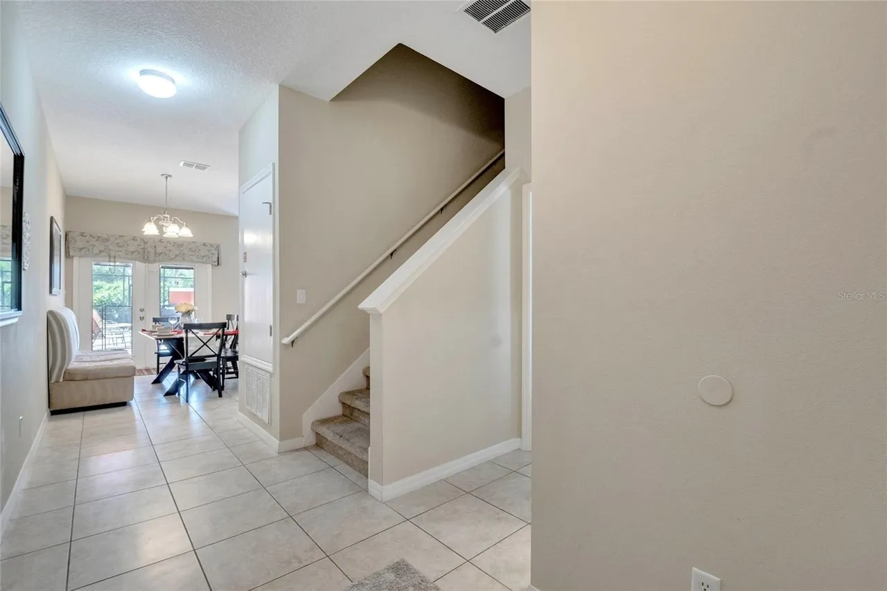 Slide show image of the Orlando Florida Home for Sale 06