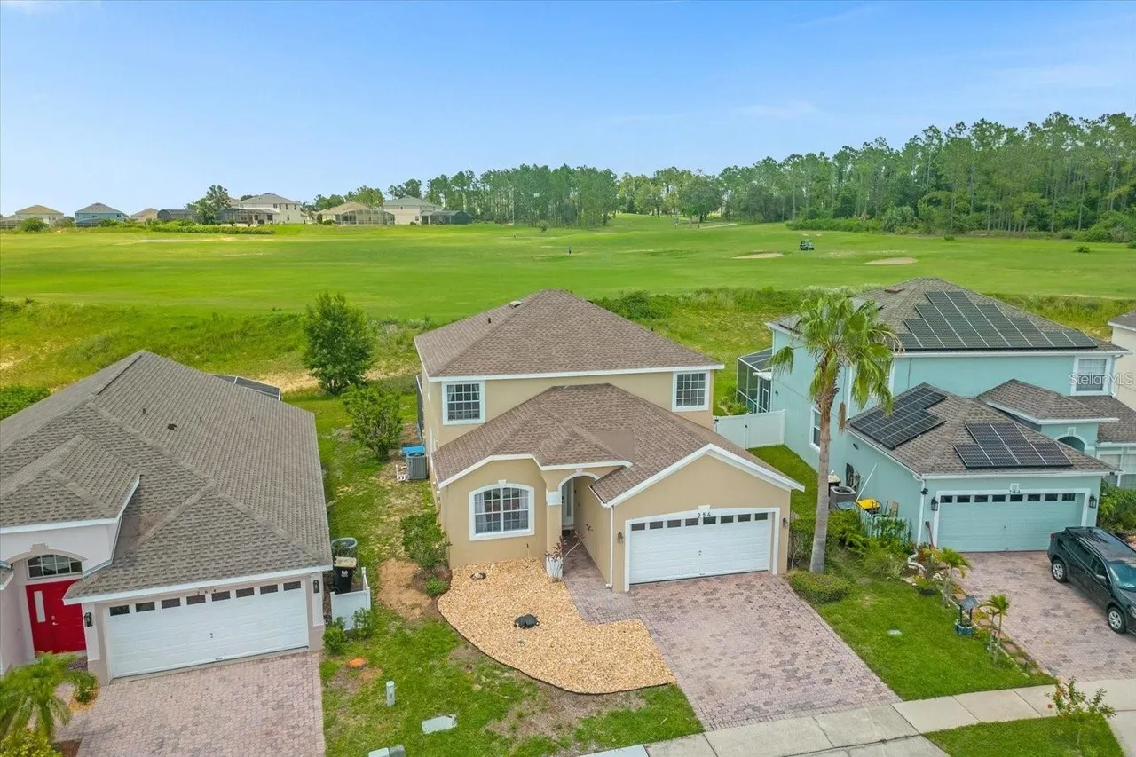 Slide show image of the Orlando Florida Home for Sale 09